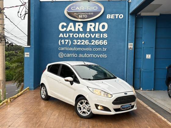 FORD FIESTA 1.6 SE HATCH 16V FLEX 4P POWERSHIFT
